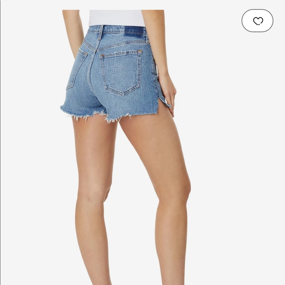 Abercrombie high rise mom short with slit hem